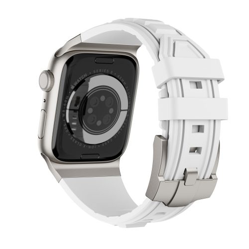 Apple Watch fehér explorer szíj titánszürke csatlakozóval 42/44/45/49 mm (Series 1-9, SE, Ultra) és 46 mm (Series 10/11)