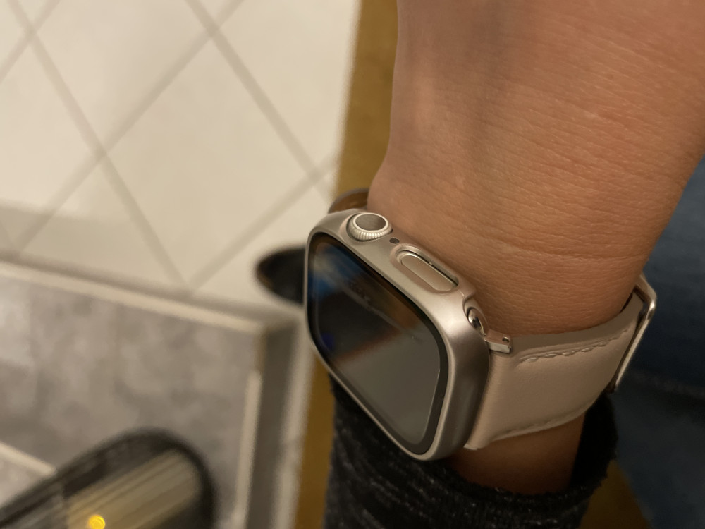 Apple Watch ezüst műanyag védőtok Apple Watch ezüst műanyag védőtok